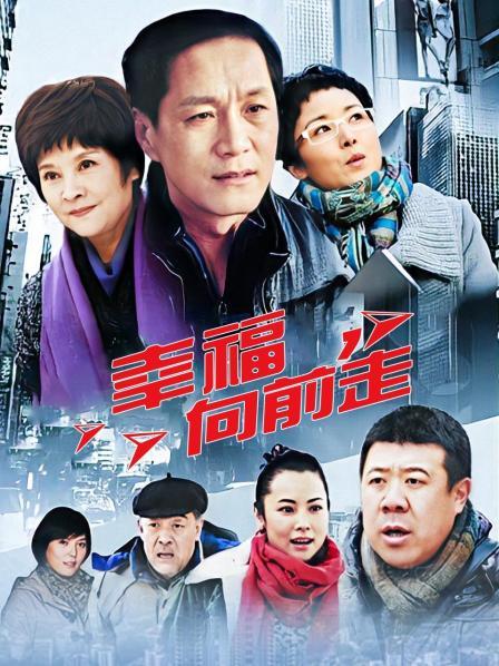 2024年新作，之前赚的钱又花完了，【十八岁萝莉】，多久不见，小仙女会化妆了，啪啪内射，越来越漂亮了，撸管佳作必看